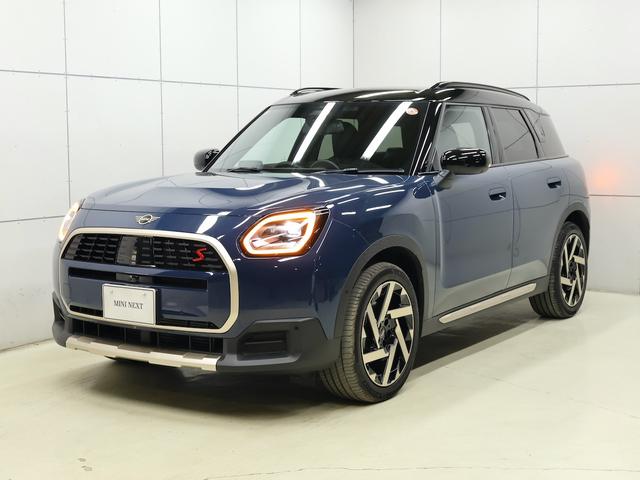 ＭＩＮＩ カントリーマンＳオール４　フェイバリット・トリム　認定中古車／Ｍパッケージ／ナビ／アップルカープレイ／アンドロイドオート／電動シート／シートヒーター／ステアリングヒーター／ハーマンカードンスピーカー／ＡＣＣ／ＥＴＣ／１９ＡＷ／衝突軽減ブレーキ（26枚目）