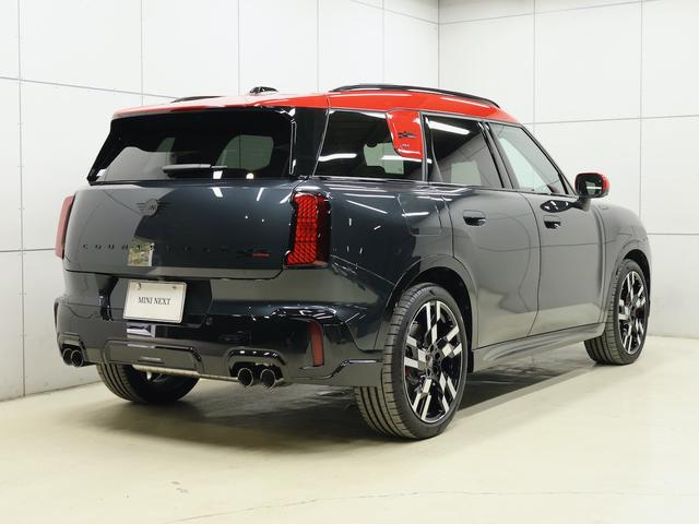 MINI ジョンクーパーワークス カントリーマンオール4JCW 認定中古車/Lパッケージ/ナビ/アップルカープレイ/アンドロイドオート/20AW/ACC/ETC/電動シート/シートヒーター/ステアリングヒーター/パフォーマンスブレーキ/パドルシフト(2枚目)