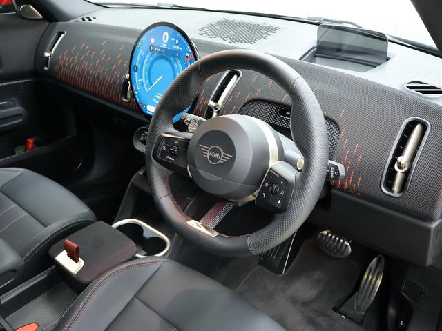 MINI ジョンクーパーワークス カントリーマンオール4JCW 認定中古車/Lパッケージ/ナビ/アップルカープレイ/アンドロイドオート/20AW/ACC/ETC/電動シート/シートヒーター/ステアリングヒーター/パフォーマンスブレーキ/パドルシフト(3枚目)