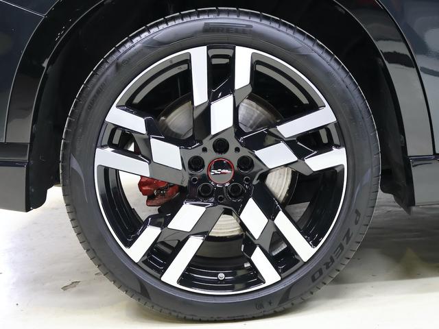 MINI ジョンクーパーワークス カントリーマンオール4JCW 認定中古車/Lパッケージ/ナビ/アップルカープレイ/アンドロイドオート/20AW/ACC/ETC/電動シート/シートヒーター/ステアリングヒーター/パフォーマンスブレーキ/パドルシフト(4枚目)