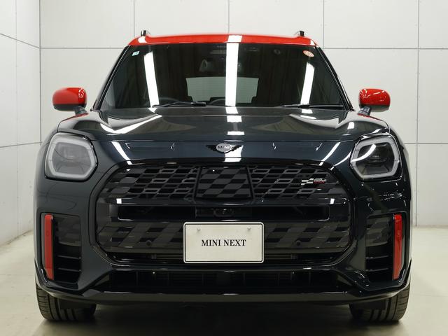 MINI ジョンクーパーワークス カントリーマンオール4JCW 認定中古車/Lパッケージ/ナビ/アップルカープレイ/アンドロイドオート/20AW/ACC/ETC/電動シート/シートヒーター/ステアリングヒーター/パフォーマンスブレーキ/パドルシフト(5枚目)