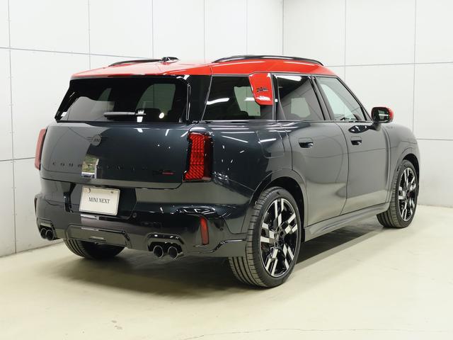 MINI ジョンクーパーワークス カントリーマンオール4JCW 認定中古車/Lパッケージ/ナビ/アップルカープレイ/アンドロイドオート/20AW/ACC/ETC/電動シート/シートヒーター/ステアリングヒーター/パフォーマンスブレーキ/パドルシフト(9枚目)