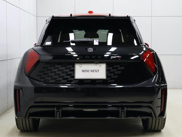MINI JCW E ジョン・クーパー・ワークス・トリム 認定中古車/ナビ/アップルカープレイ/アンドロイドオート/ACC/ETC/電動シート/シートヒーター/ステアリングヒーター/ハーマンカードンスピーカー/18AW/全周囲カメラ/衝突軽減ブレーキ(10枚目)