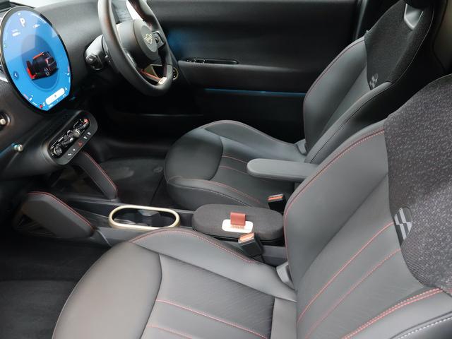 MINI JCW E ジョン・クーパー・ワークス・トリム 認定中古車/ナビ/アップルカープレイ/アンドロイドオート/ACC/ETC/電動シート/シートヒーター/ステアリングヒーター/ハーマンカードンスピーカー/18AW/全周囲カメラ/衝突軽減ブレーキ(12枚目)