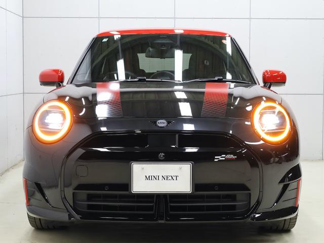 MINI JCW E ジョン・クーパー・ワークス・トリム 認定中古車/ナビ/アップルカープレイ/アンドロイドオート/ACC/ETC/電動シート/シートヒーター/ステアリングヒーター/ハーマンカードンスピーカー/18AW/全周囲カメラ/衝突軽減ブレーキ(24枚目)