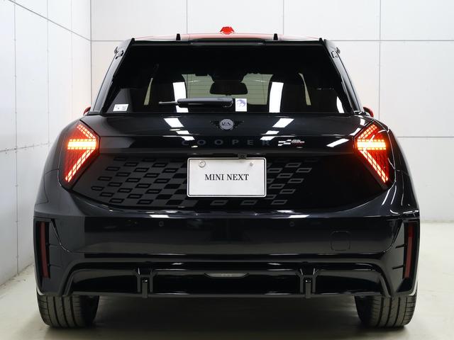 MINI JCW E ジョン・クーパー・ワークス・トリム 認定中古車/ナビ/アップルカープレイ/アンドロイドオート/ACC/ETC/電動シート/シートヒーター/ステアリングヒーター/ハーマンカードンスピーカー/18AW/全周囲カメラ/衝突軽減ブレーキ(31枚目)