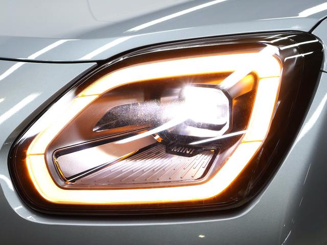 MINI カントリーマンC クラシック・トリム 認定中古車/クラシックトリム/ナビ/アップカープレイ/アンドロイドオート/シートヒーターステアリングヒーター/18AW/ACC/ETC/LEDヘッドライト/全周囲カメラ/衝突軽減ブレーキ(28枚目)