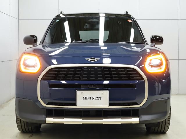 MINI カントリーマンC フェイバリット・トリム 認定中古車/Mパッケージ/ナビ/アップルカープレイ/電動シート/シートヒーター/ステアリングヒーター/ハーマンカードンスピーカー/全周囲カメラ/ACC/ETC/20AW/衝突軽減ブレーキ(24枚目)