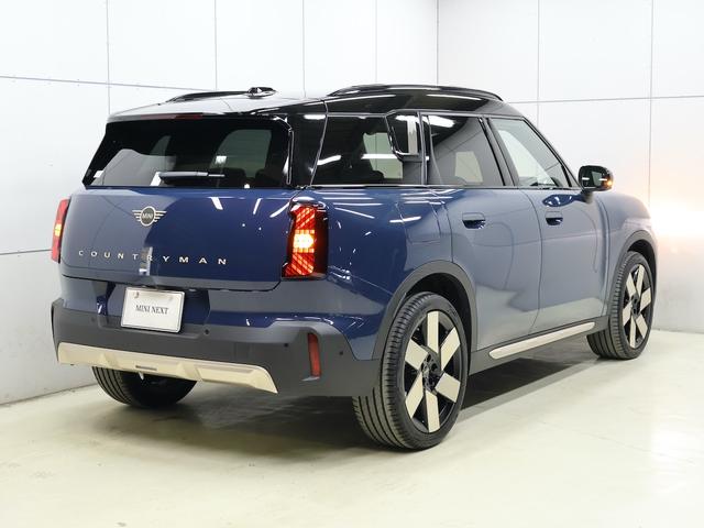 MINI カントリーマンC フェイバリット・トリム 認定中古車/Mパッケージ/ナビ/アップルカープレイ/電動シート/シートヒーター/ステアリングヒーター/ハーマンカードンスピーカー/全周囲カメラ/ACC/ETC/20AW/衝突軽減ブレーキ(29枚目)