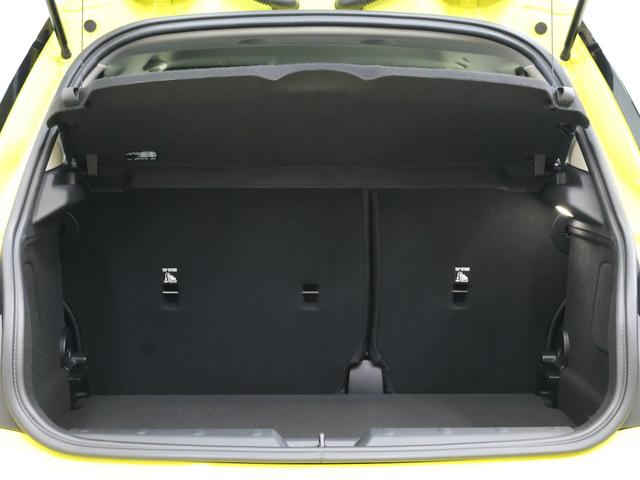 ＭＩＮＩ クーパーＣ　クラシック・トリム　認定中古車／クラシックトリム／ナビ／アップルカープレイ／アンドロイドオート／１７ＡＷ／ＡＣＣ／ＥＴＣ／シートヒーター／ステアリングヒーター／ＬＥＤヘッドライト／Ｂカメラ／前後センサー衝突軽減ブレーキ（11枚目）