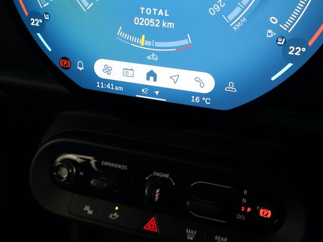 ＭＩＮＩ クーパーＣ　クラシック・トリム　認定中古車／クラシックトリム／ナビ／アップルカープレイ／アンドロイドオート／１７ＡＷ／ＡＣＣ／ＥＴＣ／シートヒーター／ステアリングヒーター／ＬＥＤヘッドライト／Ｂカメラ／前後センサー衝突軽減ブレーキ（52枚目）