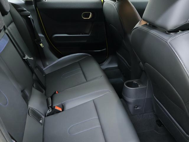 ＭＩＮＩ クーパーＣ　クラシック・トリム　認定中古車／クラシックトリム／ナビ／アップルカープレイ／アンドロイドオート／１７ＡＷ／ＡＣＣ／ＥＴＣ／シートヒーター／ステアリングヒーター／ＬＥＤヘッドライト／Ｂカメラ／前後センサー衝突軽減ブレーキ（54枚目）