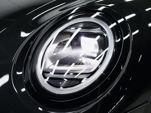 MINI クーパーS クラシック・トリム 認定中古車/ナビ/アップルカープレイ/アンドロイドオート/ACC/ETC/18AW/全周囲カメラ/前後センサー/LEDヘッドライト/シートヒーター/ステアリングヒーター/衝突軽減ブレーキ(27枚目)