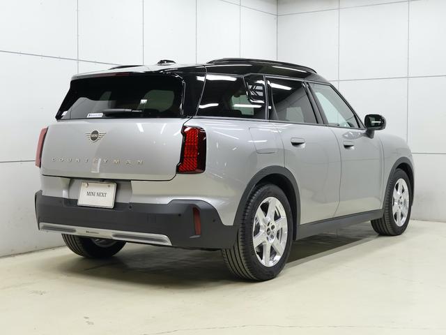 MINI カントリーマンE クラシック・トリム 認定中古車/Mパッケージ/ナビ/アップルカープレイ/アンドロイドオート/電動シート/シートヒーター/ステアリングヒーター/ハーマンカードンスピーカー/ACC/ETC/18AW(2枚目)