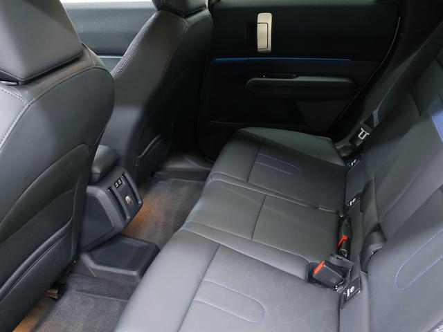 MINI カントリーマンE クラシック・トリム 認定中古車/Mパッケージ/ナビ/アップルカープレイ/アンドロイドオート/電動シート/シートヒーター/ステアリングヒーター/ハーマンカードンスピーカー/ACC/ETC/18AW(13枚目)