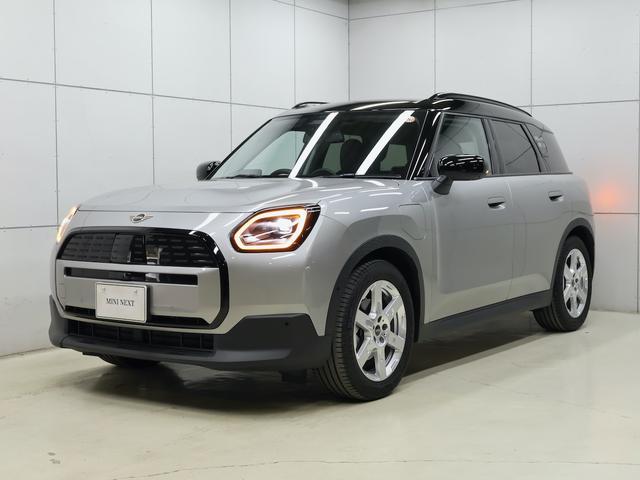 MINI カントリーマンE クラシック・トリム 認定中古車/Mパッケージ/ナビ/アップルカープレイ/アンドロイドオート/電動シート/シートヒーター/ステアリングヒーター/ハーマンカードンスピーカー/ACC/ETC/18AW(25枚目)