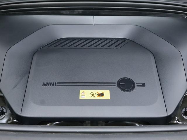 MINI カントリーマンE クラシック・トリム 認定中古車/Mパッケージ/ナビ/アップルカープレイ/アンドロイドオート/電動シート/シートヒーター/ステアリングヒーター/ハーマンカードンスピーカー/ACC/ETC/18AW(63枚目)