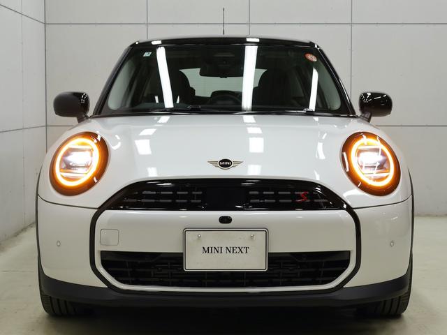 MINI クーパーS クラシック・トリム 認定中古車/ナビ/アップルカープレイ/アンドロイドオート/ACC/ETC/17AW/全周囲カメラ/シートヒーター/ステアリングヒーター/LEDヘッドライト/衝突軽減ブレーキ(24枚目)