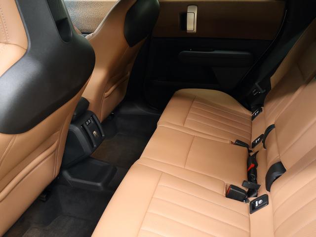 MINI カントリーマンSオール4 フェイバリット・トリム 認定中古車/Mパッケージ/サンルーフ/ナビ/アップルカープレイ/アンドロイドオート/ACC/ETC/19AW/電動シート/シートヒーター/ステアリングヒーター/ハーマンカードンスピーカー(13枚目)