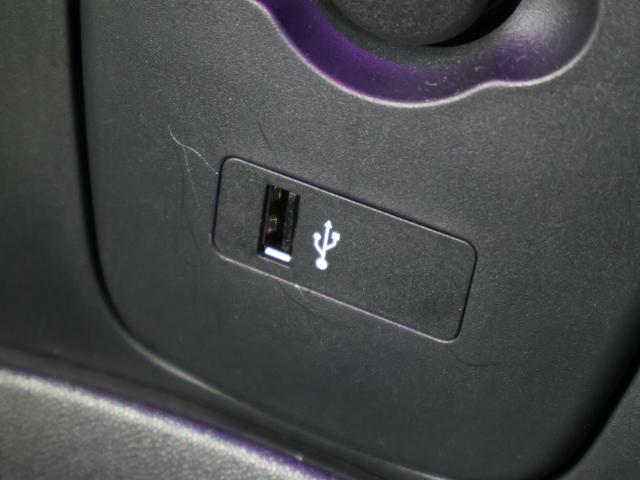 ＭＩＮＩ ジョンクーパーワークス　認定中古車／ナビ／ハーマンカードンスピーカー／ピアノブラックエクステリア／ヘッドアップディスプレイ／ＡＣＣ／ＥＴＣ／１７ＡＷ／リアセンサー／ＬＥＤヘッドライト／パドルシフト／衝突軽減ブレーキ（21枚目）