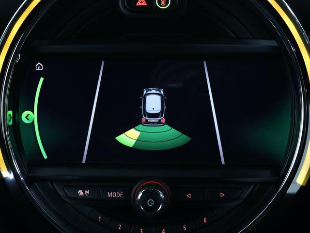 ＭＩＮＩ ジョンクーパーワークス　認定中古車／ナビ／ハーマンカードンスピーカー／ピアノブラックエクステリア／ヘッドアップディスプレイ／ＡＣＣ／ＥＴＣ／１７ＡＷ／リアセンサー／ＬＥＤヘッドライト／パドルシフト／衝突軽減ブレーキ（53枚目）