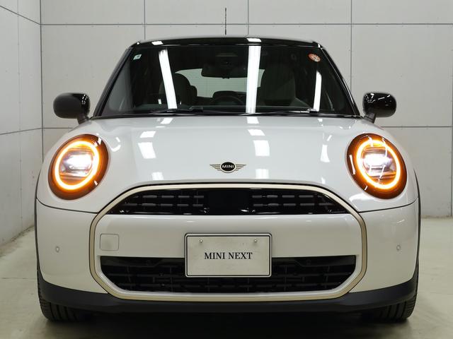 ＭＩＮＩ クーパーＣ　フェイバリット・トリム　認定中古車／ナビ／アップルカープレイ／アンドロイドオート／１８ＡＷ／ＡＣＣ／ＥＴＣ／ＬＥＤヘッドライト／バックカメラ／前後センサー／シートヒーター／ステアリングヒーター／衝突軽減ブレーキ（24枚目）