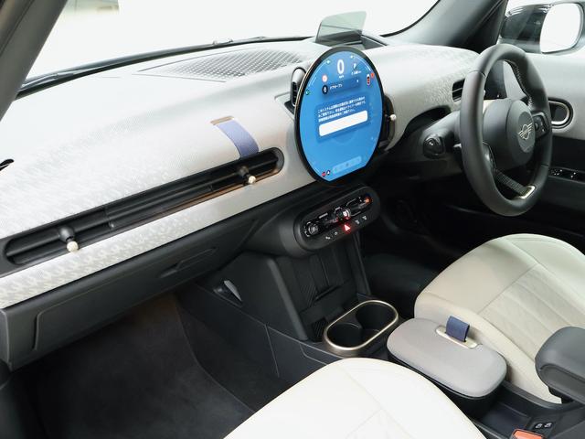 ＭＩＮＩ クーパーＣ　フェイバリット・トリム　認定中古車／ナビ／アップルカープレイ／アンドロイドオート／１８ＡＷ／ＡＣＣ／ＥＴＣ／ＬＥＤヘッドライト／バックカメラ／前後センサー／シートヒーター／ステアリングヒーター／衝突軽減ブレーキ（37枚目）