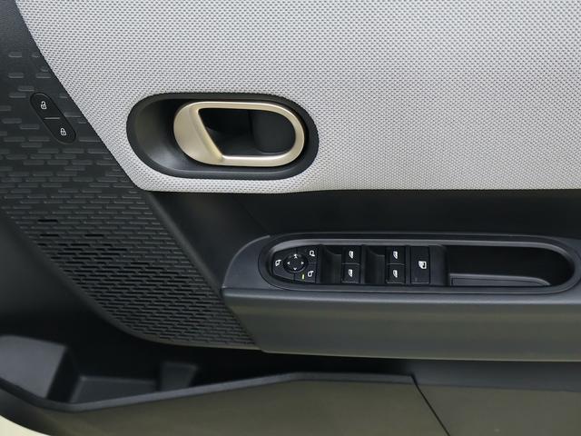 ＭＩＮＩ クーパーＣ　フェイバリット・トリム　認定中古車／ナビ／アップルカープレイ／アンドロイドオート／１８ＡＷ／ＡＣＣ／ＥＴＣ／ＬＥＤヘッドライト／バックカメラ／前後センサー／シートヒーター／ステアリングヒーター／衝突軽減ブレーキ（40枚目）