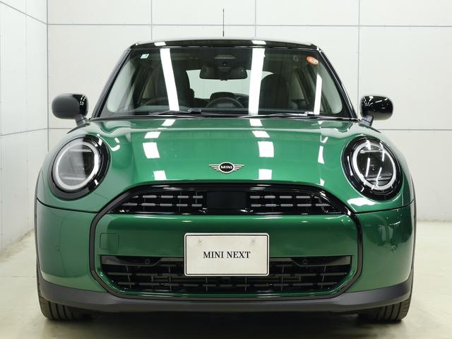 ＭＩＮＩ クーパーＣ　クラシック・トリム　認定中古車／ナビ／アップルカープレイ／アンドロイドオート／ＡＣＣ／ＥＴＣ／シートヒーター／ステアリングヒーター／ＬＥＤヘッドライト／バックカメラ／前後センサー／衝突軽減ブレーキ（5枚目）