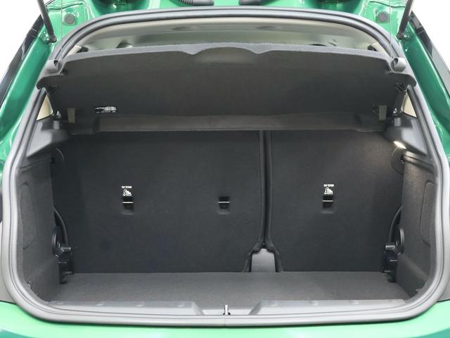 ＭＩＮＩ クーパーＣ　クラシック・トリム　認定中古車／ナビ／アップルカープレイ／アンドロイドオート／ＡＣＣ／ＥＴＣ／シートヒーター／ステアリングヒーター／ＬＥＤヘッドライト／バックカメラ／前後センサー／衝突軽減ブレーキ（11枚目）