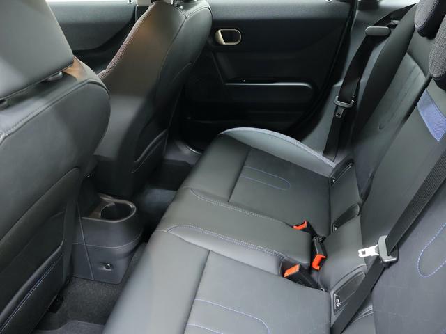 ＭＩＮＩ クーパーＣ　クラシック・トリム　認定中古車／ナビ／アップルカープレイ／アンドロイドオート／ＡＣＣ／ＥＴＣ／シートヒーター／ステアリングヒーター／ＬＥＤヘッドライト／バックカメラ／前後センサー／衝突軽減ブレーキ（13枚目）