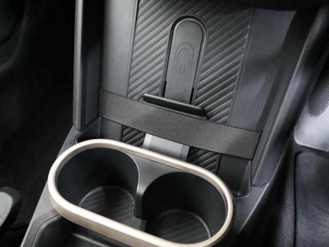 ＭＩＮＩ クーパーＣ　クラシック・トリム　認定中古車／ナビ／アップルカープレイ／アンドロイドオート／ＡＣＣ／ＥＴＣ／シートヒーター／ステアリングヒーター／ＬＥＤヘッドライト／バックカメラ／前後センサー／衝突軽減ブレーキ（21枚目）