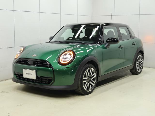 ＭＩＮＩ クーパーＣ　クラシック・トリム　認定中古車／ナビ／アップルカープレイ／アンドロイドオート／ＡＣＣ／ＥＴＣ／シートヒーター／ステアリングヒーター／ＬＥＤヘッドライト／バックカメラ／前後センサー／衝突軽減ブレーキ（26枚目）