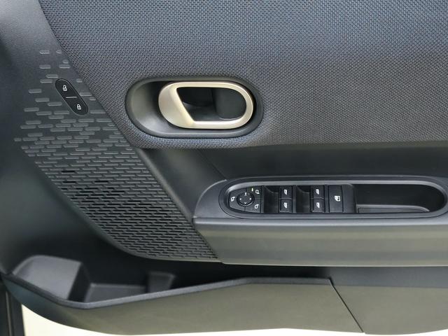 ＭＩＮＩ クーパーＣ　クラシック・トリム　認定中古車／ナビ／アップルカープレイ／アンドロイドオート／ＡＣＣ／ＥＴＣ／シートヒーター／ステアリングヒーター／ＬＥＤヘッドライト／バックカメラ／前後センサー／衝突軽減ブレーキ（40枚目）