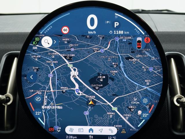 ＭＩＮＩ カントリーマンＤ　クラシック・トリム　認定中古車／Ｍパッケージ／アップルカープレイ／アンドロイドオート／ハーマンカードンスピーカー／電動シート／シートヒーター／ステアリングヒーター／ＡＣＣ／ＥＴＣ／１８ＡＷ（17枚目）