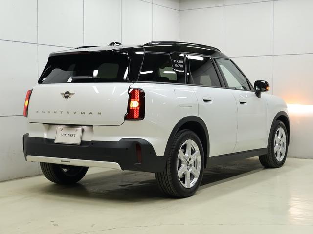 ＭＩＮＩ カントリーマンＤ　クラシック・トリム　認定中古車／Ｍパッケージ／アップルカープレイ／アンドロイドオート／ハーマンカードンスピーカー／電動シート／シートヒーター／ステアリングヒーター／ＡＣＣ／ＥＴＣ／１８ＡＷ（30枚目）