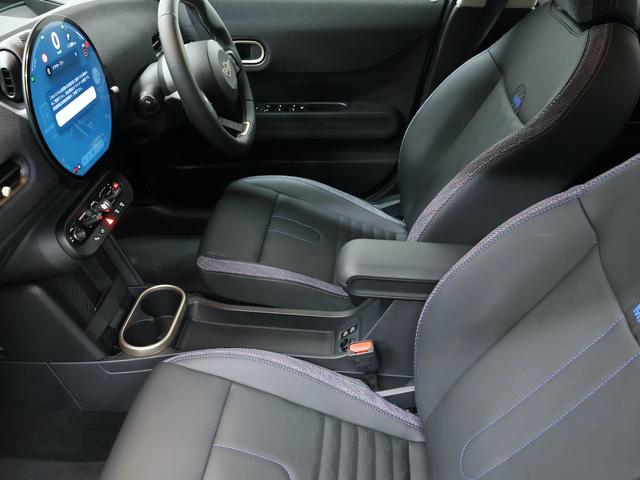 ＭＩＮＩ クーパーＣ　クラシック・トリム　認定中古車／クラシックトリム／ナビ／アップルカープレイ／アンドロイドオート／ＡＣＣ／ＥＴＣ／シートヒーター／ステアリングヒーター／ＬＥＤヘッドライト／バックカメラ／前後センサー／衝突軽減ブレーキ（12枚目）