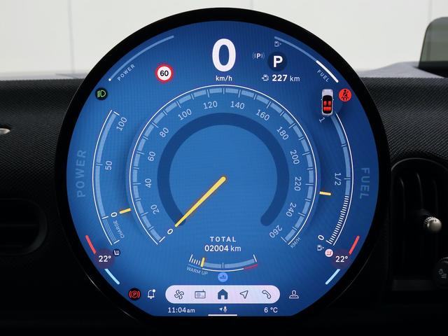 ＭＩＮＩ クーパーＣ　クラシック・トリム　認定中古車／クラシックトリム／ナビ／アップルカープレイ／アンドロイドオート／ＡＣＣ／ＥＴＣ／シートヒーター／ステアリングヒーター／ＬＥＤヘッドライト／バックカメラ／前後センサー／衝突軽減ブレーキ（18枚目）