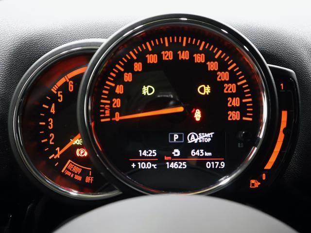 �q��@�̃��[�^�Ɠ����z�F�ɂȂ��Ă���A���F���ɗD���ł��ڂ����ɂ����Ȃ��Ă��܂��B