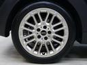 MINI クーパーC フェイバリット・トリム 認定中古車/ナビ/アップルカープレイ/アンドロイドオート/ACC/ETC/シートヒーター/ステアリングヒーター/LEDヘッドライト/バックカメラ/前後センサー/衝突軽減ブレーキ 中古車画像_4
