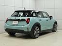 MINI クーパーC クラシック・トリム 認定中古車/ナビ/アップルカープレイ/アンドロイドオート/シートヒーター/ステアリングヒーター/ACC/ETC/17AW/LEDヘッドライト/バックカメラ/前後センサー/衝突軽減ブレーキ 中古車画像_2