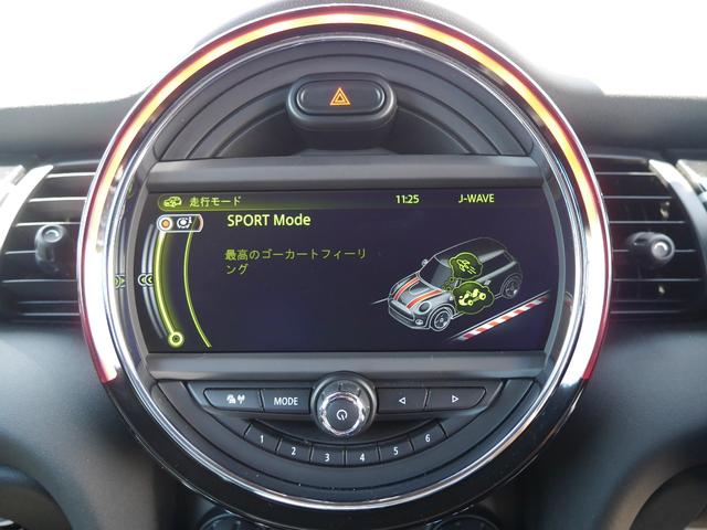 ＭＩＮＩ クーパーＳ　ＪＣＷパッケージ　ＧＩＯＭＩＣダウンサス　グループＭエアークリーナー　チリレッド　ブラックルーフ　ＭＩＮＩドライビングモード　ＭＩＮＩエキサイトメントパッケージ　パドルシフト（22枚目）