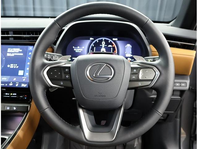 ＬＢＸ ビスポークビルド　ＬＢＸ　ＢｅｓｐｏｋｅＢｕｉｌｄ／ボディーカラー／ソニッククオーツ＆ブラック／内装／セミアニリン本革／オーカー／エクステリアＰＫＧ（ＦＲバンパー＆リヤピラーガーニッシュ加飾）／ＣＰＯ認定中古車（9枚目）