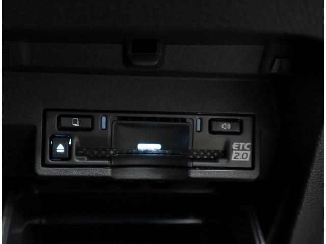NX NX350h Fスポーツ NX350hFSPORT/ボディーカラー/ホワイトノーヴァガラスフレーク/内装/”FSPORT専用本革/”FSPORT専用ホワイト/ダークスピンアルミ/デジタルインナーミラー(21枚目)