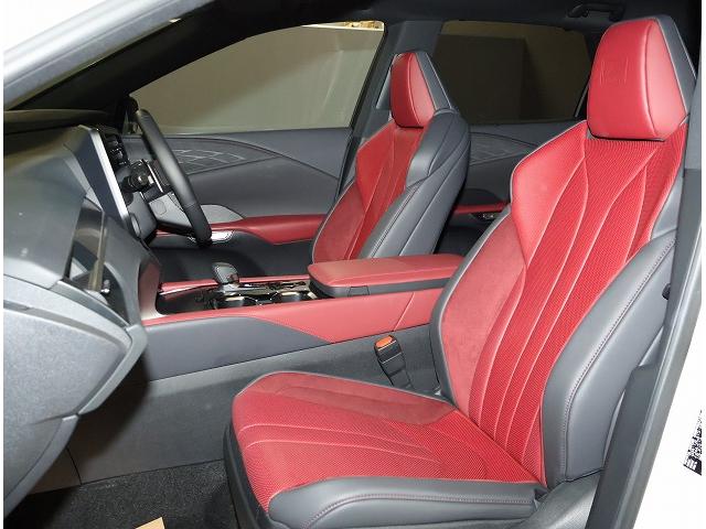 ＲＸ ＲＸ３５０　Ｆスポーツ　オレンジキャリパー　デジタルインナーミラー　ムーンルーフ　認定中古車ＣＰＯ（3枚目）
