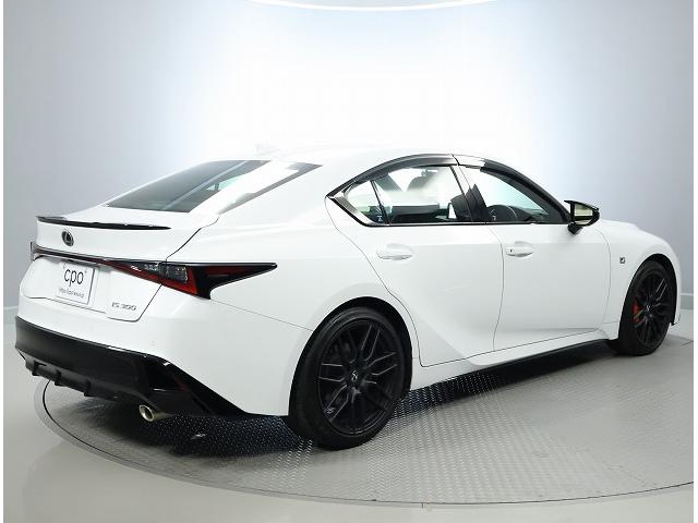 IS IS300 FスポーツモードブラックIII オレンジキャリパー パノラミックビューモニター ムーンルーフ 認定中古車CPO(6枚目)