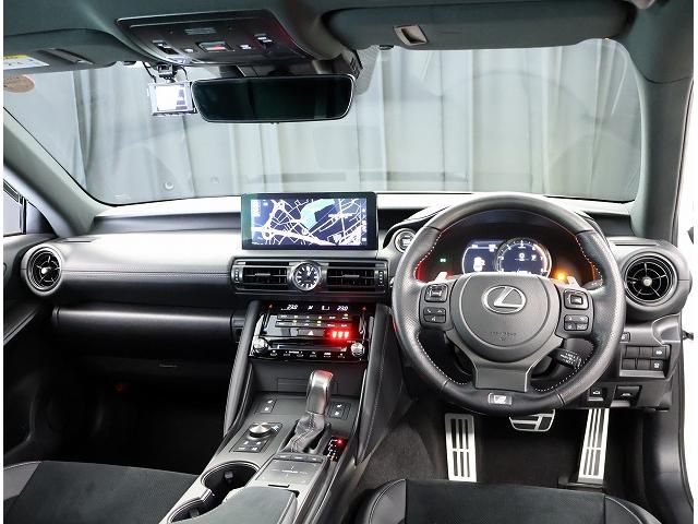 IS IS300 FスポーツモードブラックIII オレンジキャリパー パノラミックビューモニター ムーンルーフ 認定中古車CPO(21枚目)