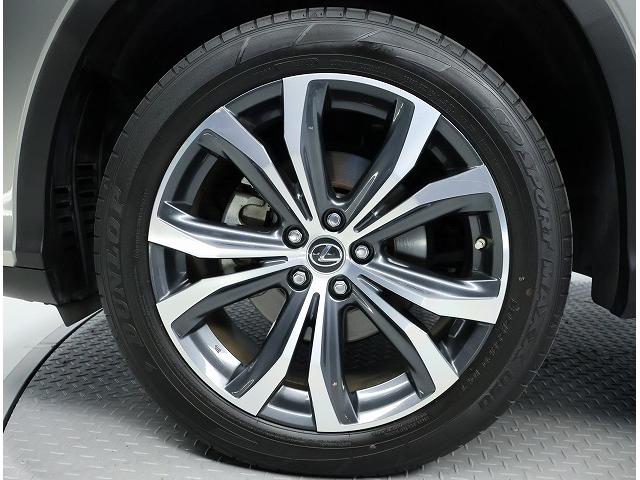 RX RX450hL ロング7人乗り サンルーフ セミアニリン本革シート/インテリアカラーオーカー おくだけ充電 ブレードスキャン式アダプティブハイビームシステム(14枚目)