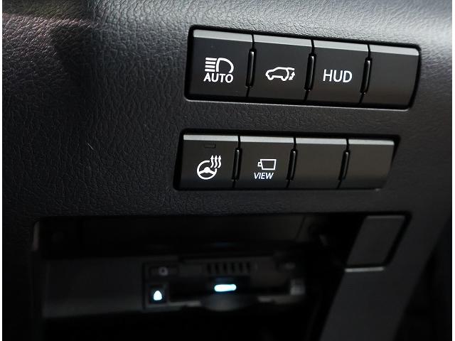 RX RX450hL ロング7人乗り サンルーフ セミアニリン本革シート/インテリアカラーオーカー おくだけ充電 ブレードスキャン式アダプティブハイビームシステム(23枚目)