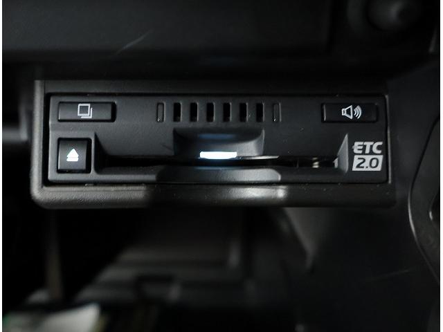 UX UX200 バージョンC ブラインドスポットモニター レクサスセーフティーシステム 17インチアルミホイール(ダークメタリック塗装) L-TEXシート/インテリアカラーコバルト(17枚目)